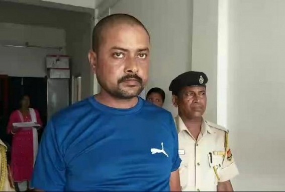 Man arrested with 22 Kg Dry Cannabis from Agartala Railway Station Man arrested with 22 Kg Dry Cannabis from Agartala Railway Station